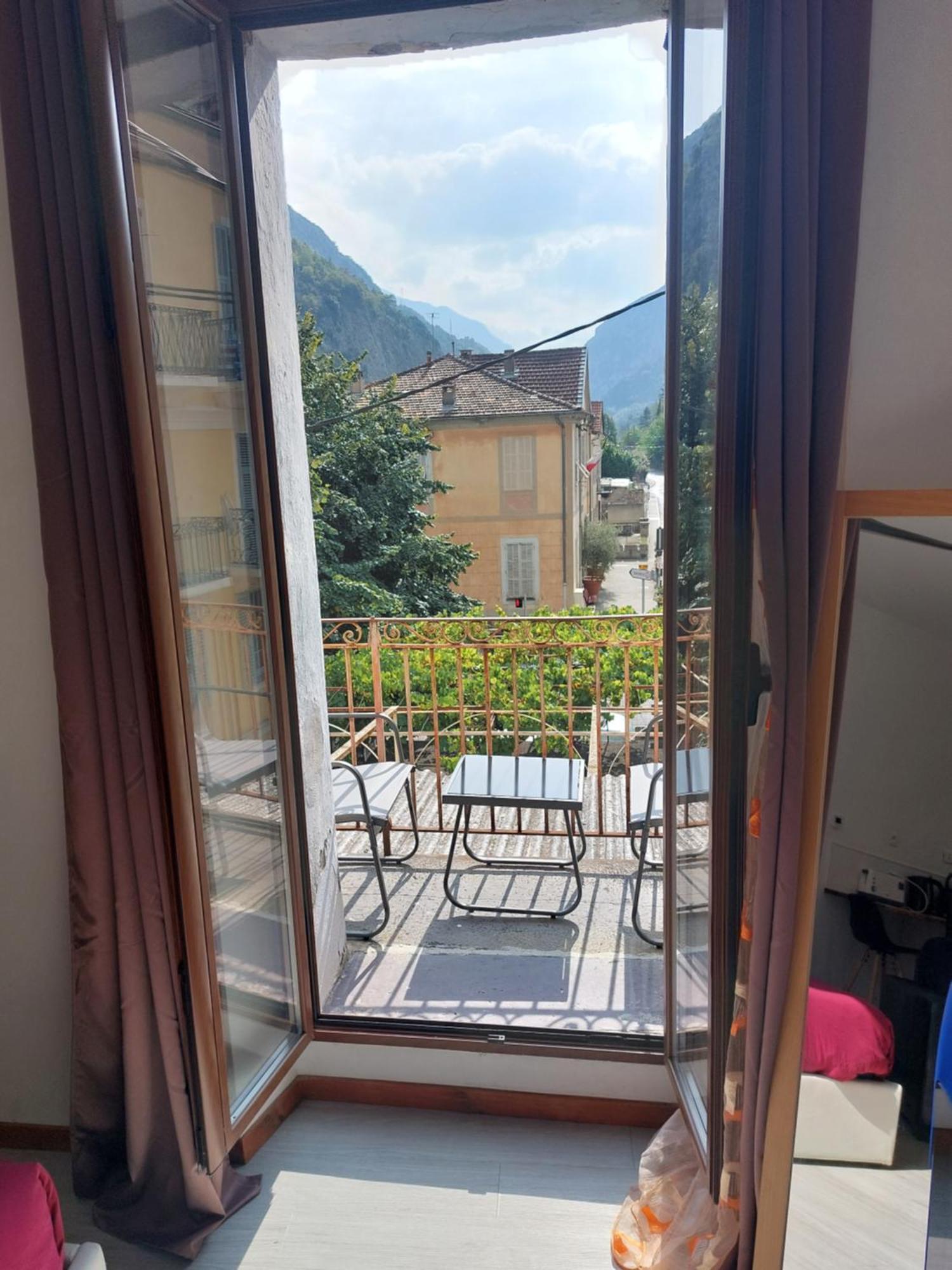 Studio Meuble Au Pied Du Mercantour Fontan Ngoại thất bức ảnh